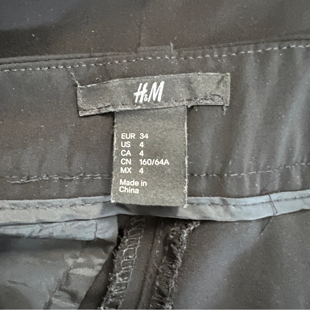 H&M Black Women’s Stylish Trousers with Satin Detail Down Both Sides, Size 4 EUC - Picture 6 of 8